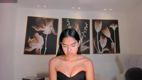 Saphira James online show from 06-06-26, 02:27