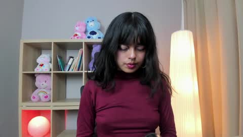 Snapshot of saphyralux chatting on 06-03-26, 09:42 saphyralux online show from 06-03-26, 09:42