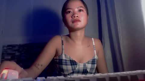 sapphire_amora online show from 09-10-25, 06:24