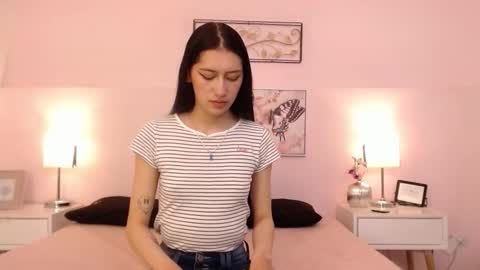 Sara online show from 10-12-25, 05:06