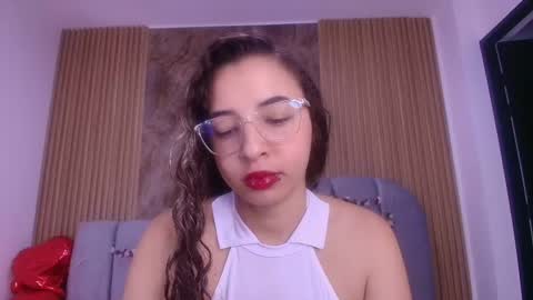 Snapshot of sara__24 chatting on 05-02-26, 11:59 Sara online show from 05-02-26, 11:59