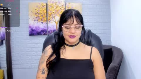 Snapshot of sara__michell chatting on 04-30-26, 12:11 online show from 04-30-26, 12:11