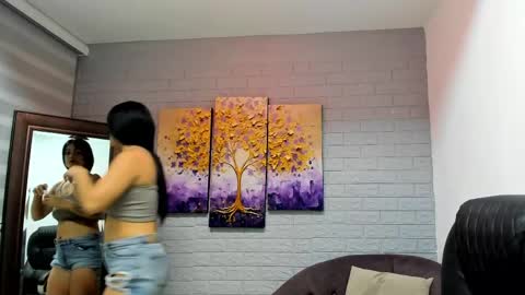Snapshot of sara__michell chatting on 05-22-26, 12:00 online show from 05-22-26, 12:00