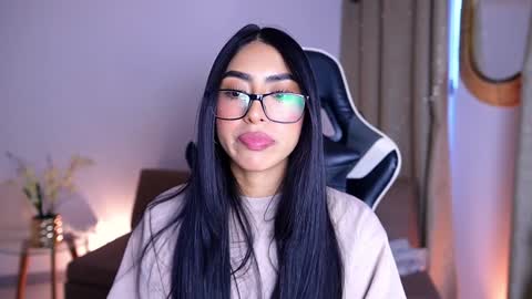 Snapshot of sara_albrecht chatting on 12-27-24, 08:07 Sara  online show from 12-27-24, 08:07