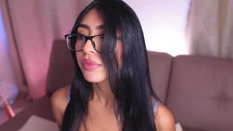 Snapshot of sara_albrecht chatting on 01-27-25, 03:50 Sara  online show from 01-27-25, 03:50