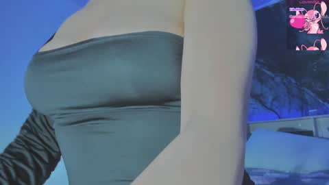 sara allenx online show from 02-02-25, 01:45