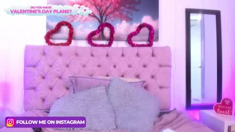 SARA ARIAS  online show from 02-03-25, 11:58