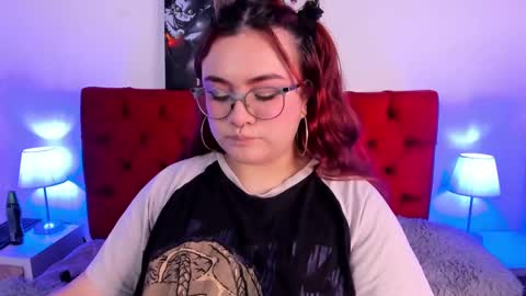 SARA ARIAS  online show from 03-02-25, 07:10