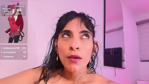 Snapshot of sara_cook chatting on 05-11-26, 02:45 Sara Cook online show from 05-11-26, 02:45