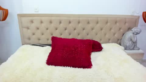 Snapshot of sara_demon_ chatting on 03-08-26, 02:04 Sara and Demon online show from 03-08-26, 02:04