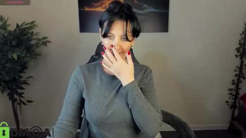 Snapshot of sara_devills chatting on 02-11-26, 09:47 Sara online show from 02-11-26, 09:47