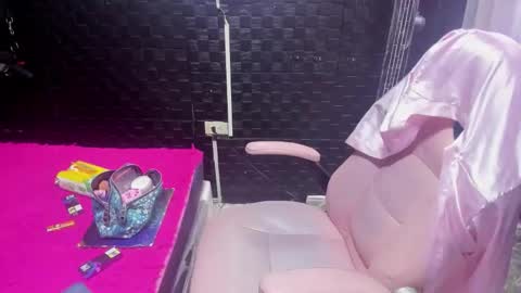 no limits sarah online show from 04-23-26, 12:26