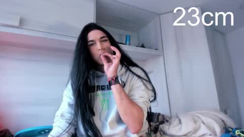 sara_hunter1 online show from 10-28-25, 12:30