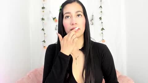 Sara  online show from 03-02-25, 12:01