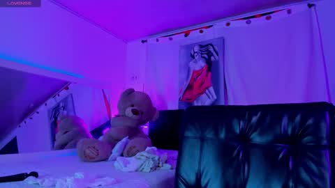       online show from 02-14-25, 10:25