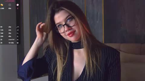 Sara online show from 10-06-25, 04:15