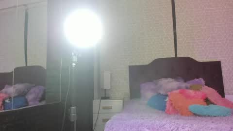 Sara Love online show from 04-25-26, 03:31