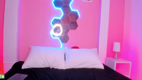 Sara  online show from 02-09-25, 12:17