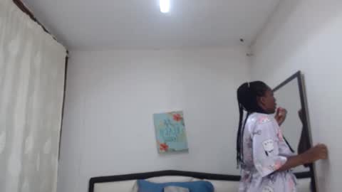 S A R A online show from 04-20-26, 11:02