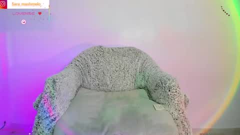 Snapshot of sara_mashmelo chatting on 02-03-25, 03:31 Angie online show from 02-03-25, 03:31