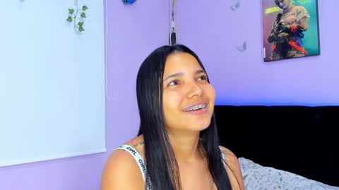 Sara Mendez online show from 12-28-24, 03:04