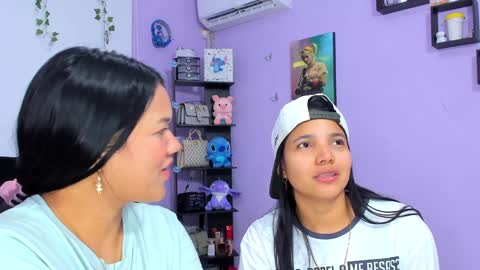 Sara Mendez online show from 01-10-25, 03:39