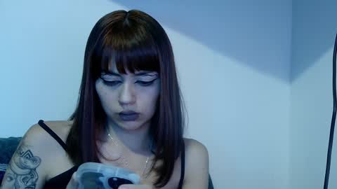 Snapshot of sara_mirandaa chatting on 01-29-25, 04:05 Sara online show from 01-29-25, 04:05