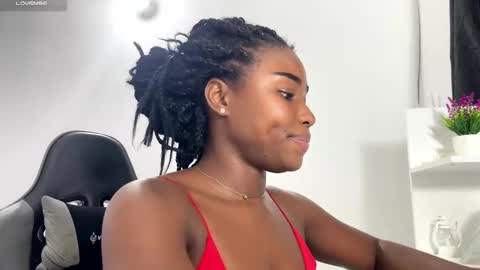 Sara online show from 01-08-25, 01:42