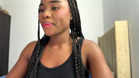 Sara online show from 04-20-26, 10:22