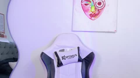 Sara online show from 09-29-25, 05:29