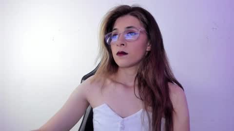 sara_roades online show from 11-21-25, 07:45