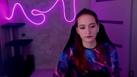 Snapshot of sara_rossse chatting on 01-11-26, 08:14 Sara online show from 01-11-26, 08:14