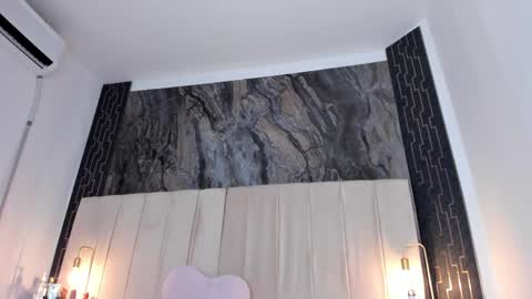 sara online show from 04-17-26, 08:28