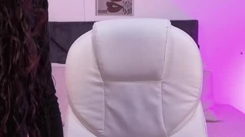 sara  online show from 11-05-25, 02:39