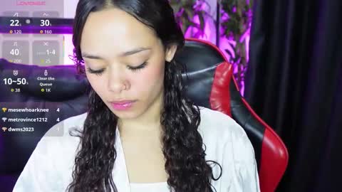 sara  online show from 12-19-25, 02:35