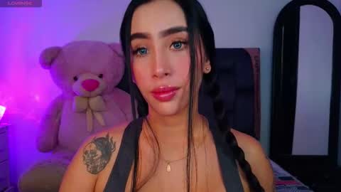 sara_stone03 online show from 03-12-26, 03:40