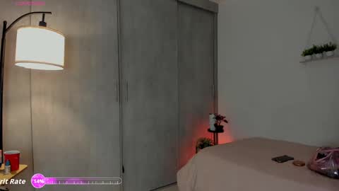 Snapshot of sara_sweett9 chatting on 05-08-26, 10:48 sara_sweett9 online show from 05-08-26, 10:48