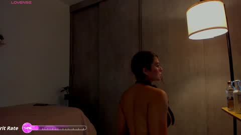Snapshot of sara_sweett9 chatting on 05-12-26, 10:18 sara_sweett9 online show from 05-12-26, 10:18
