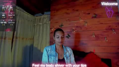 Snapshot of sara_thompson01 chatting on 10-11-25, 06:01 SARA online show from 10-11-25, 06:01