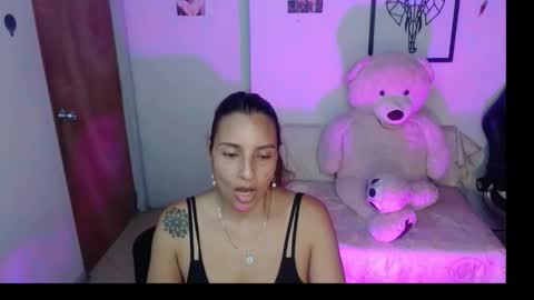 Snapshot of sara_thompson01 chatting on 03-18-26, 05:10 SARA online show from 03-18-26, 05:10