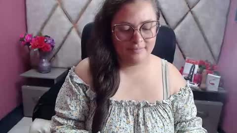 sara_thonson_ online show from 02-28-26, 04:57