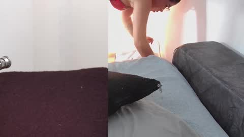 sara velez online show from 12-05-25, 10:02