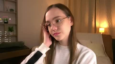 Im Sara  online show from 04-11-26, 06:12