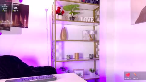 Snapshot of saraa_love_ chatting on 05-12-26, 07:22 Saraa online show from 05-12-26, 07:22