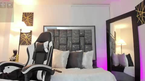 saraa_stormy online show from 05-08-26, 07:19