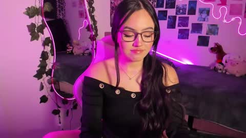          online show from 11-11-25, 07:14