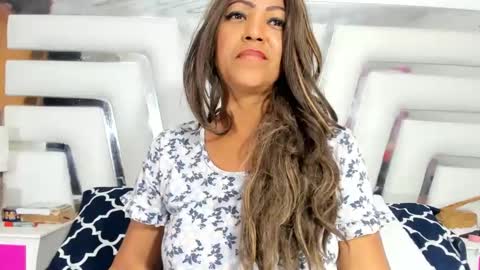 Snapshot of saraajhons chatting on 03-10-25, 04:14 Sara online show from 03-10-25, 04:14