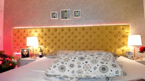 Sara Wolff online show from 02-11-25, 10:39