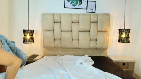 sarablonde_t online show from 05-03-26, 06:25