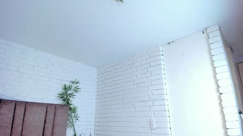 Snapshot of saracorraless chatting on 01-11-25, 09:57 Sara  Everyday From 1430 to 2130 Col Time online show from 01-11-25, 09:57